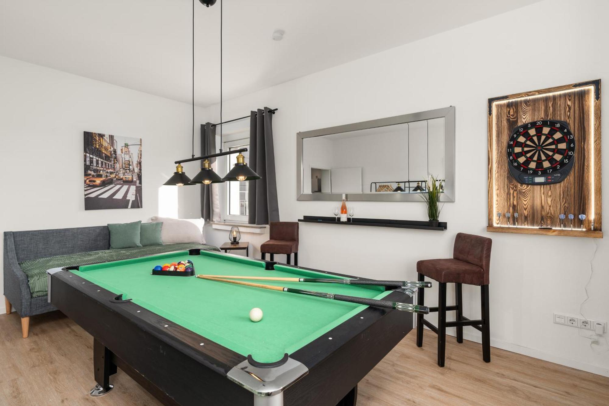 Homely-Apartment Manhattanart, Zentral, Parkplatz, Billard,Ps4, Dart, Balkon Bielefeld Zewnętrze zdjęcie